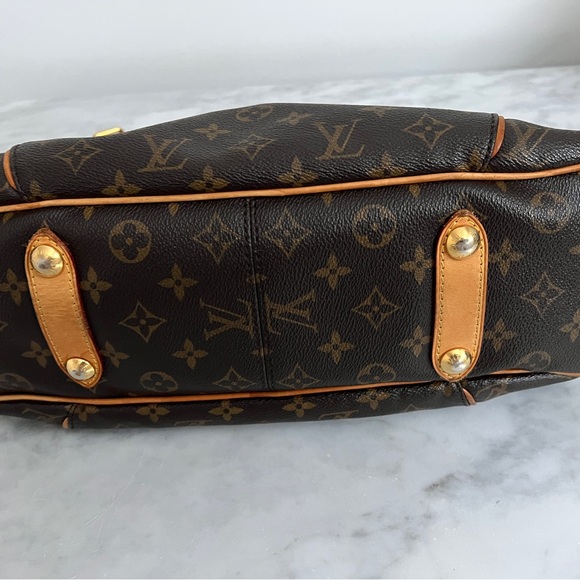 Louis Vuitton Galliera PM Monogram Shoulder Hobo Bag circa 2009 (Miami FL store) - Picture 4 of 15